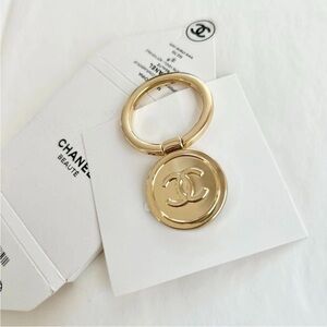 CHANEL Gold-Tone Key Holder
